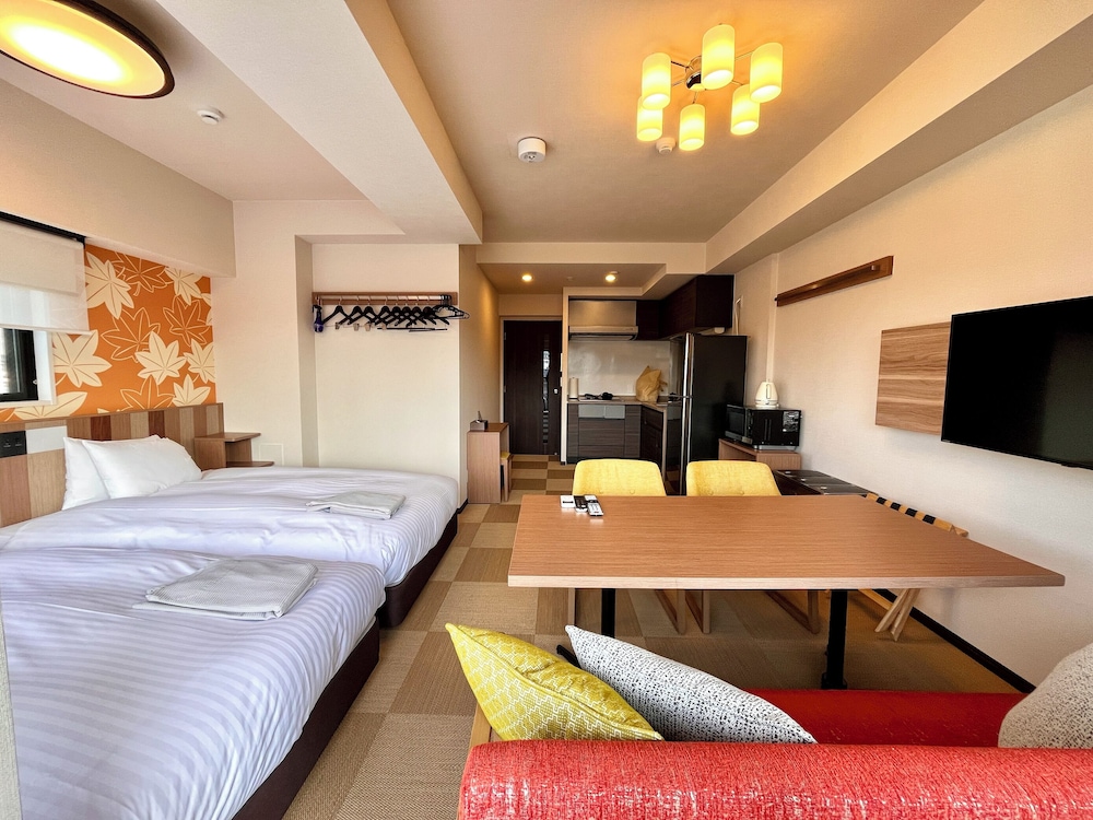 鴨川ビュー ファミリースイート（最大5名） 客室1 | 日和ステイ京都鴨川