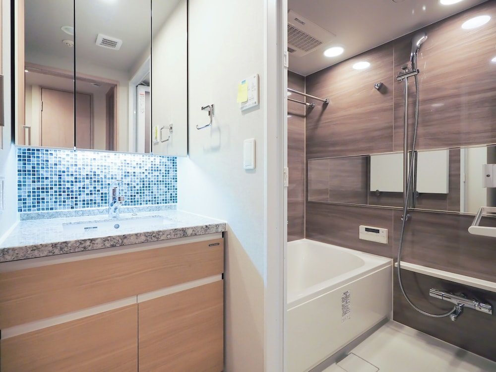 ダブル＆ロフトベッドルーム キッチン・洗濯機付き 禁煙 バスルーム0 | 日和ステイ京都鴨川