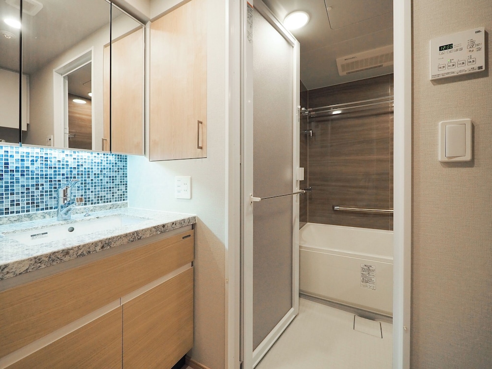 ツインルーム キッチン・洗濯機付き 禁煙 バスルーム0 | 日和ステイ京都鴨川