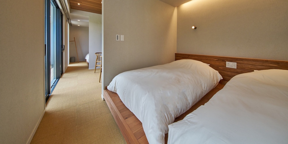 ファミリールームナチュラル キッチンコンロ付き 禁煙 | ラグジュテックヴィラ芦徳