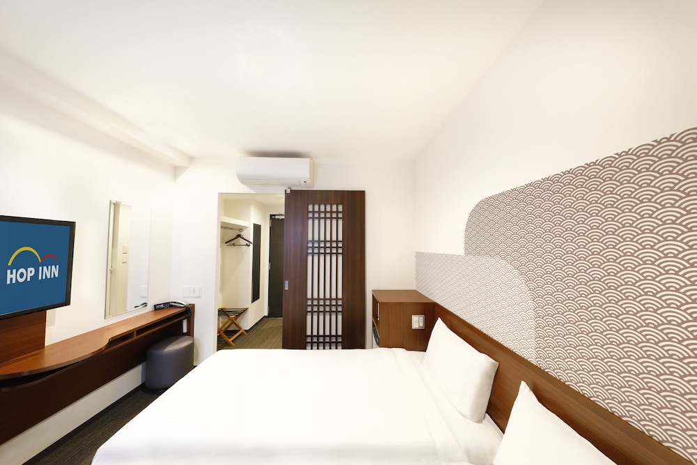 Twin Room with Breakfast 客室1 | ホップイン京都四条大宮