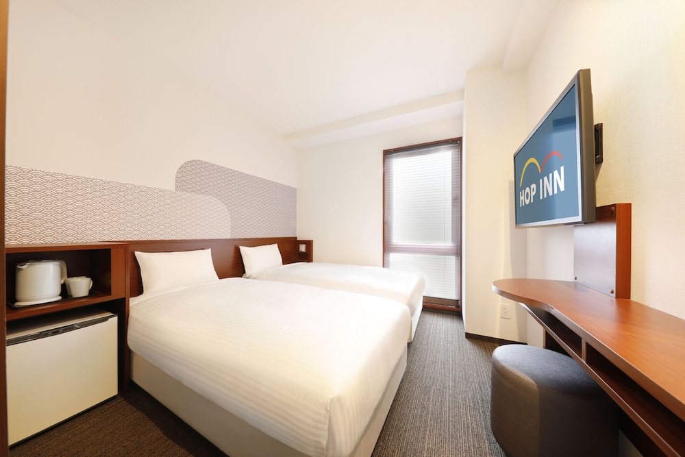 Twin Room with Breakfast | ホップイン京都四条大宮