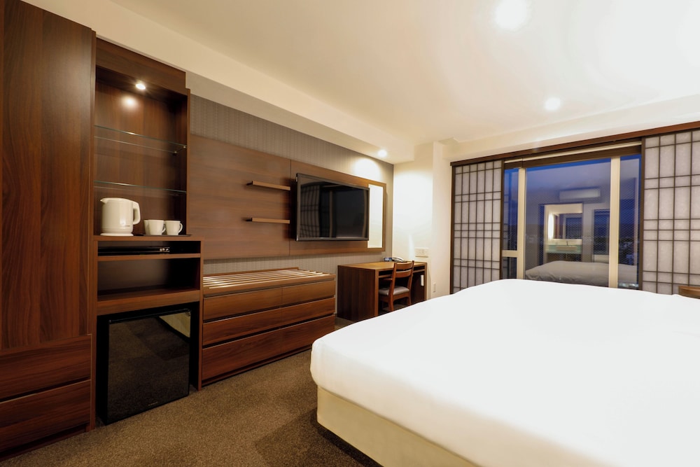 Deluxe Twin Room 客室2 | ホップイン京都四条大宮
