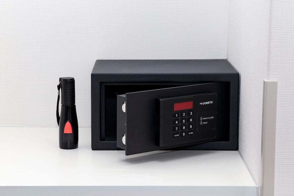 スーペリア ルーム セーフティボックス0 | ホテルエクレシア