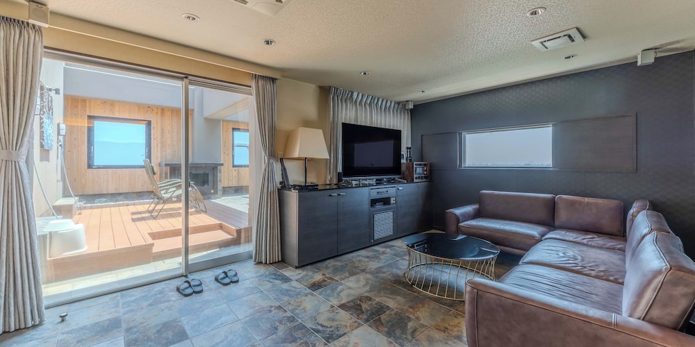 ロイヤル ダブルルーム 客室2 | HOTEL felice 大阪伊丹空港