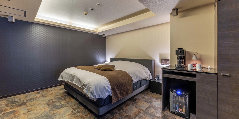 ロイヤル ダブルルーム 客室1 | HOTEL felice 大阪伊丹空港