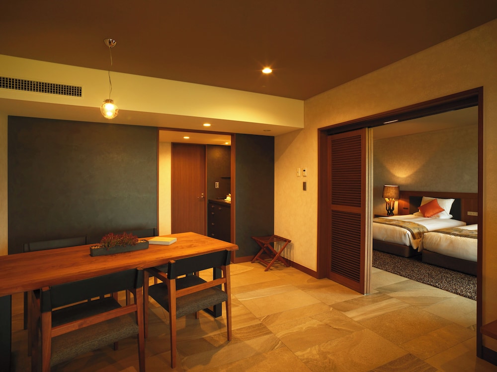 デラックススイートルーム 客室3 | ホテルアナガ
