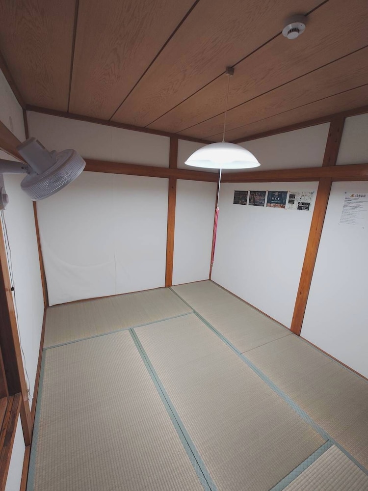 ベーシック トリプルルーム 客室7 | Hotel1800