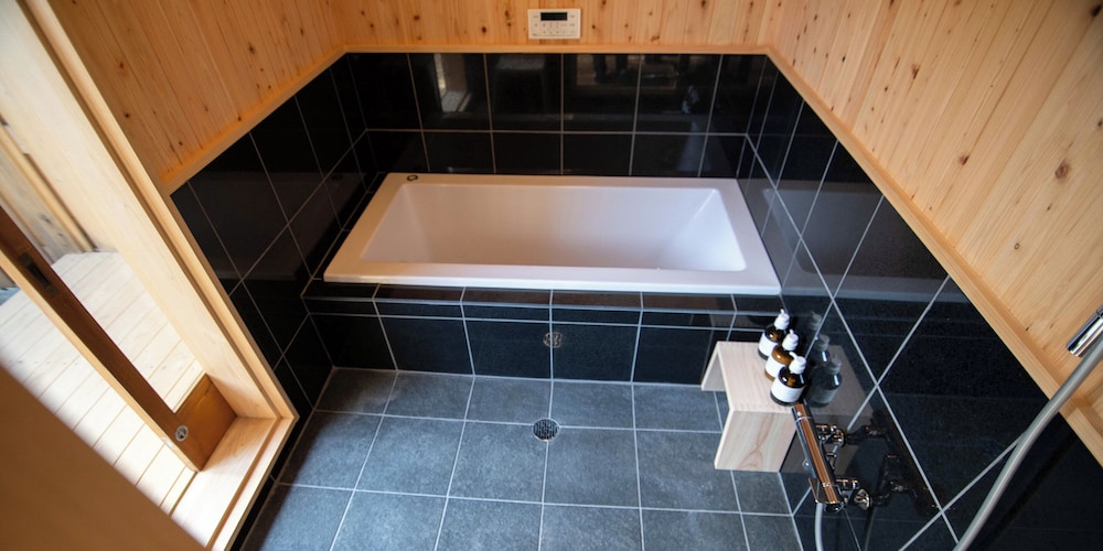 Villa 148 Exclusive Retreat 町屋一棟貸 禁煙 バスルーム3 | 龍野城下町 町屋Villa kurasu