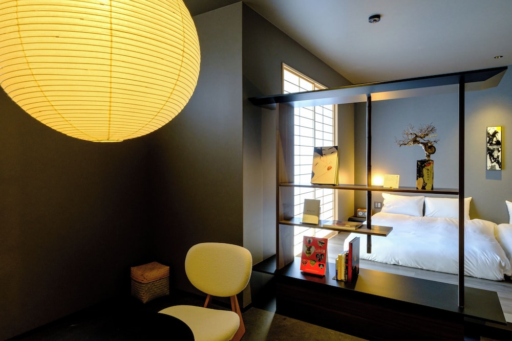 デザイン ツインルーム 客室9 | YANAKA SOW
