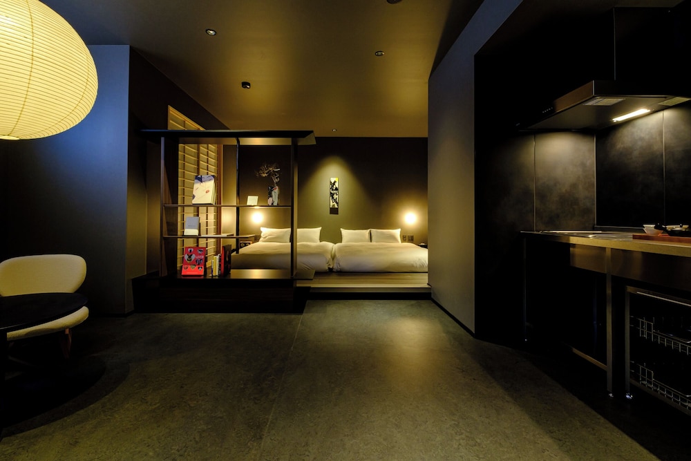 デザイン ツインルーム 客室17 | YANAKA SOW