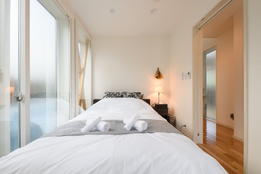 客室1 | 和光荘 Harmonious Light South