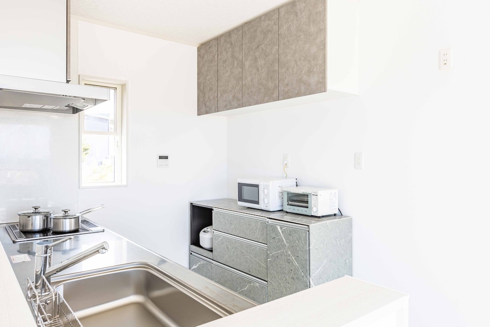 エグゼクティブ ヴィラ 専用キッチン4 | 南紀白浜ビューポイント