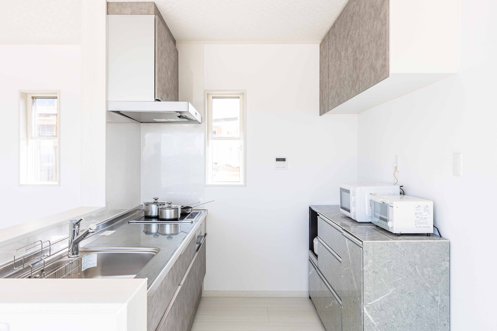 エグゼクティブ ヴィラ 専用キッチン2 | 南紀白浜ビューポイント