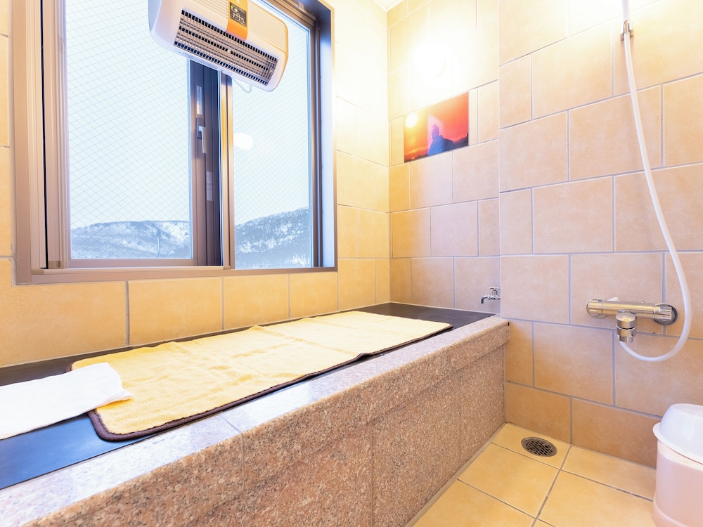 [和美麗] 27平米 + 専用岩盤浴付 禁煙 客室4 | リブマックスリゾート知床シーフロント