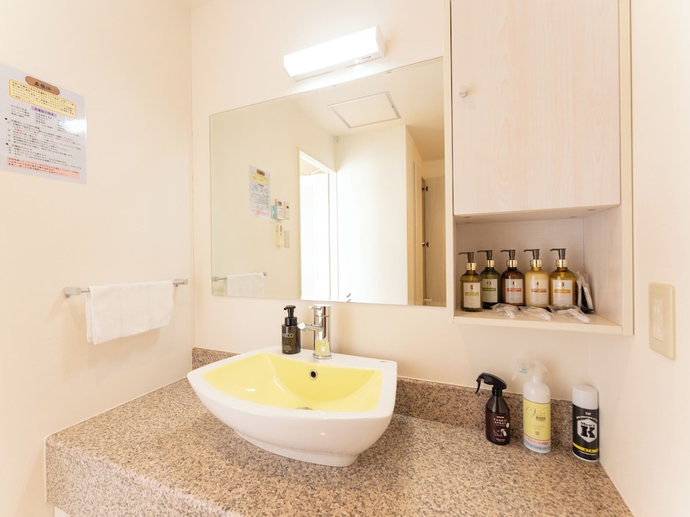 [デラックス和洋室] 51平米 + 専用岩盤浴付 禁煙 客室3 | リブマックスリゾート知床シーフロント