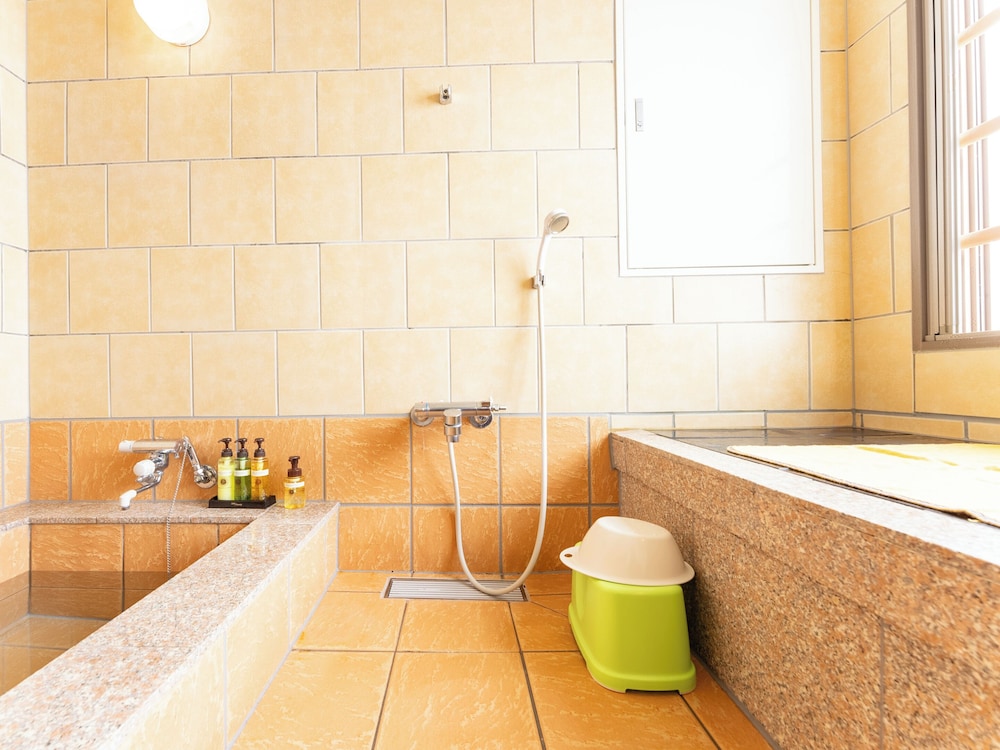 [デラックス和洋室] 51平米 + 専用岩盤浴付 禁煙 客室2 | リブマックスリゾート知床シーフロント