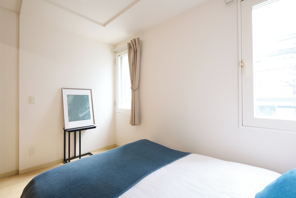 ベーシック ツインルーム 客室12 | Residence Hotel Liberte