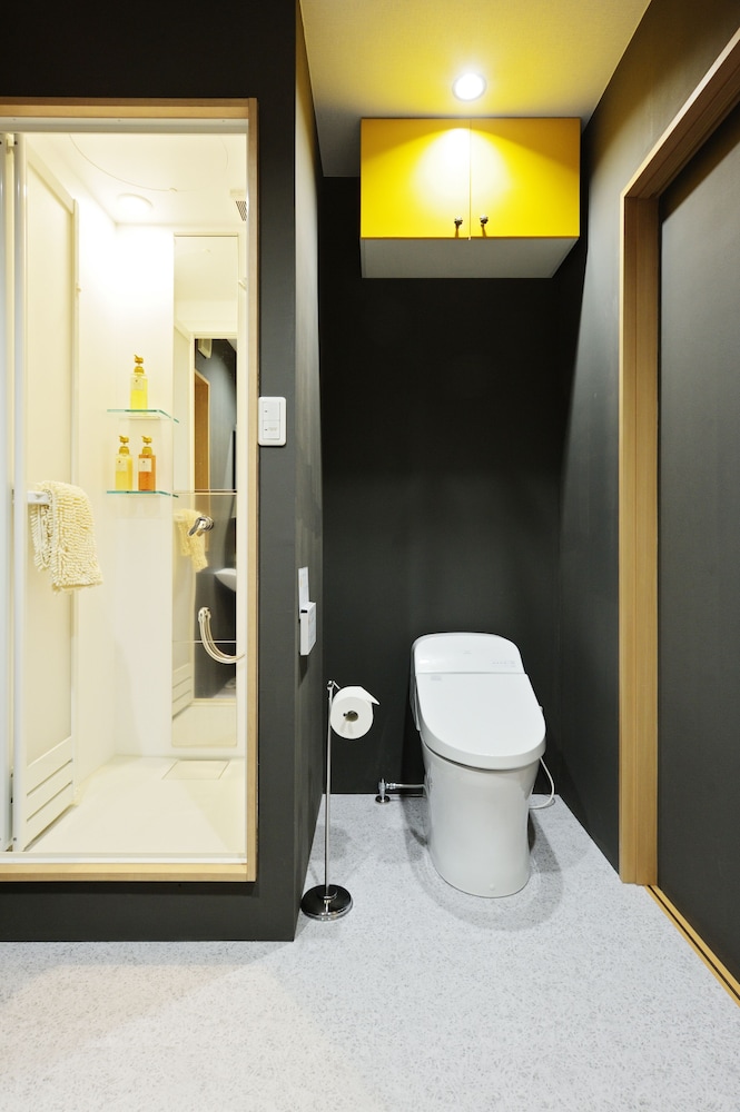 デザイン コテージ 2 ベッドルーム 2 バスルーム 別館 バスルーム6 | SAYA Suite 岸里 アネックス