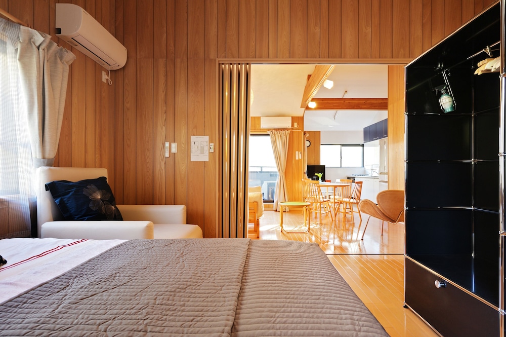 デザイン コテージ 2 ベッドルーム 2 バスルーム 別館 客室7 | SAYA Suite 岸里 アネックス