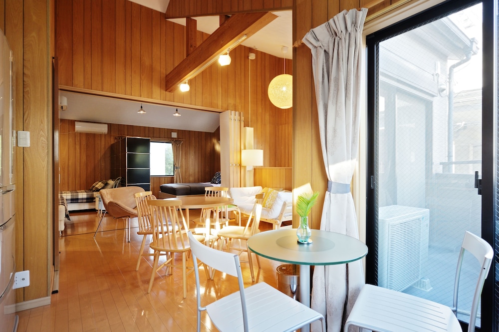 デザイン コテージ 2 ベッドルーム 2 バスルーム 別館 客室9 | SAYA Suite 岸里 アネックス