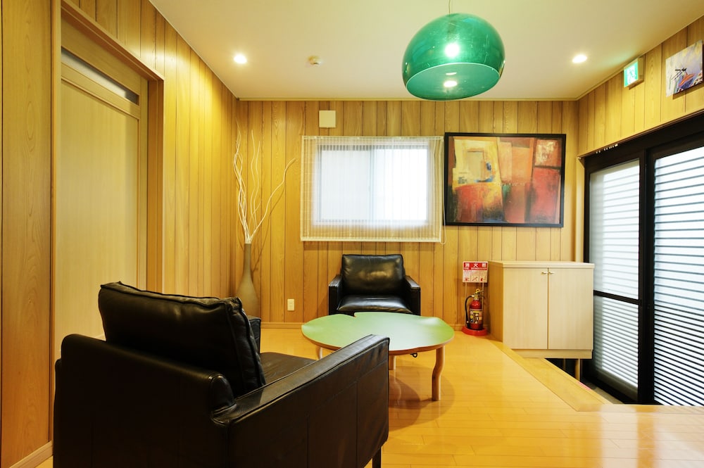 デザイン コテージ 2 ベッドルーム 2 バスルーム 別館 客室3 | SAYA Suite 岸里 アネックス