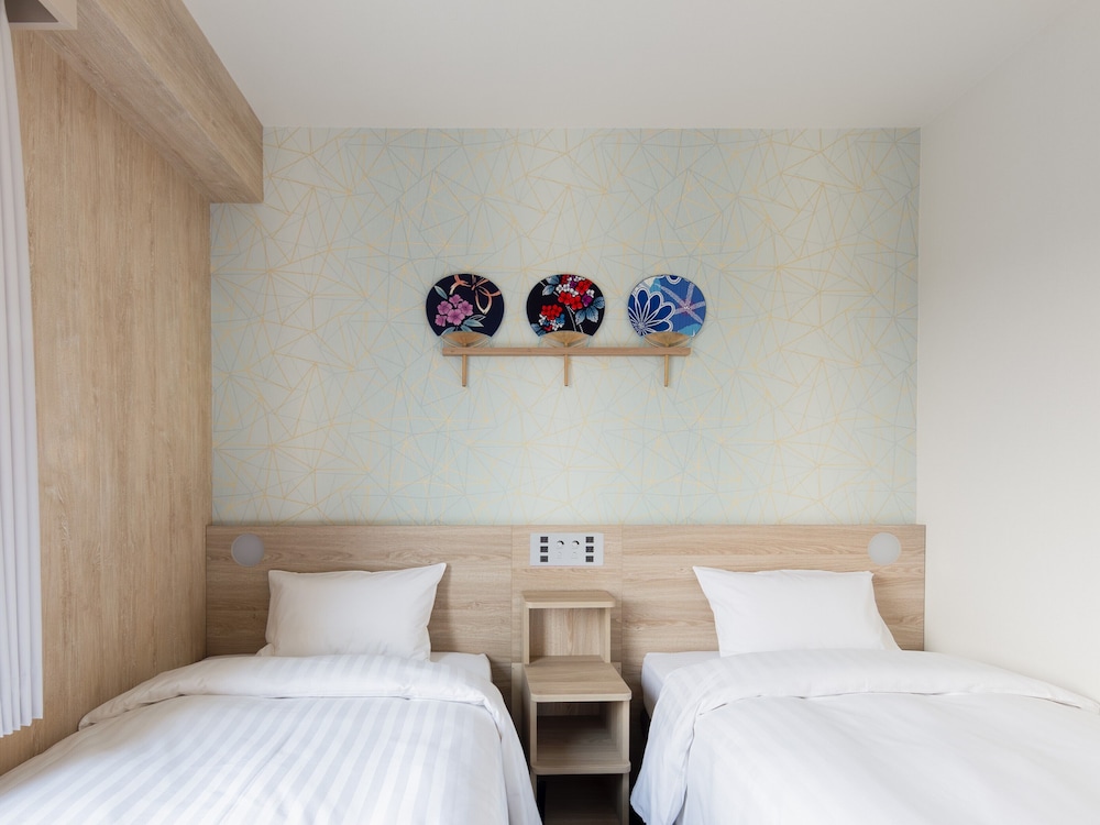 【喫煙】ツイン 客室2 | たびのホテル EXpress 成田