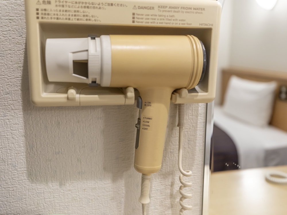 スタンダード ダブルルーム ダブルベッド 1 台 禁煙 客室5 | ホテルオレール西条