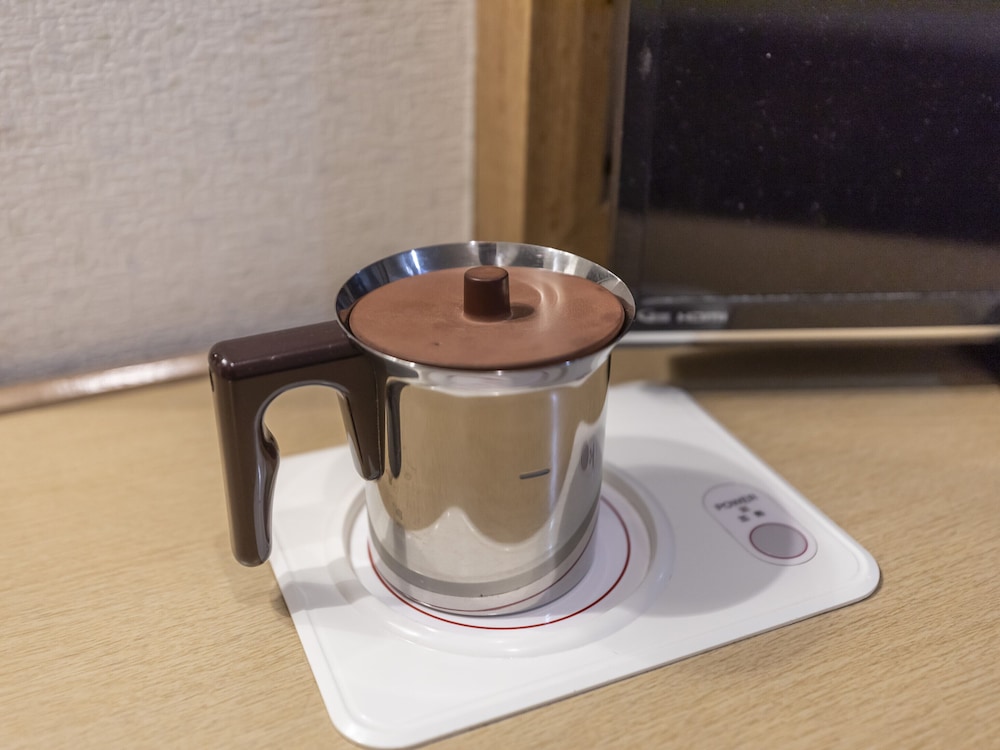 スタンダード ダブルルーム ダブルベッド 1 台 禁煙 客室8 | ホテルオレール西条