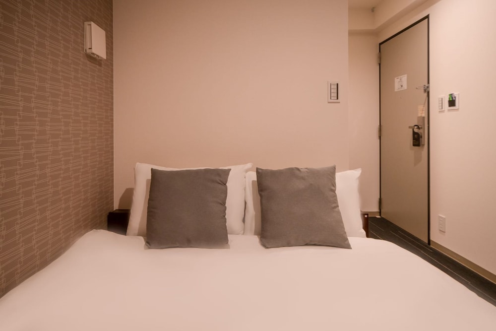 スーペリア ルーム ダブルベッド 1 台 客室1 | JA ホテル弁天町