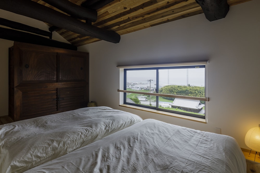 ツインルーム 禁煙 シービュー (チェックイン時間が夜8時まで) 客室2 | KOTOBUKIAN 寿庵