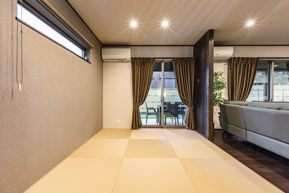 デザイン ヴィラ 客室15 | PEACE OF REST TAKASHIMA