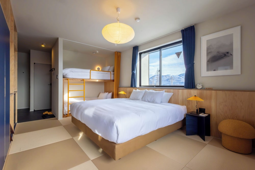 ファミリー ルーム 客室1 | evo Hotel 白馬