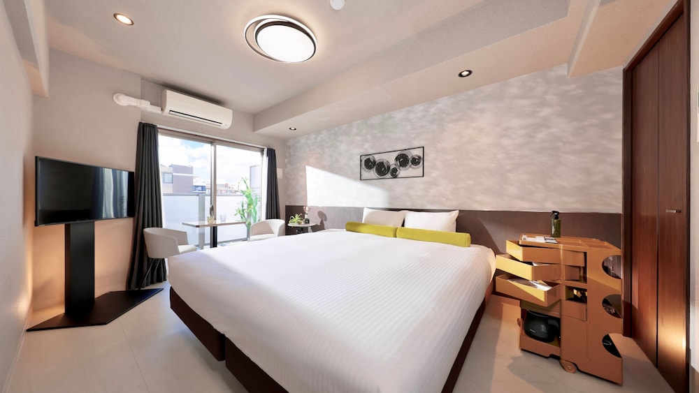 スタンダード ダブルルーム 客室4 | 道頓堀クリスタルホテルⅢ