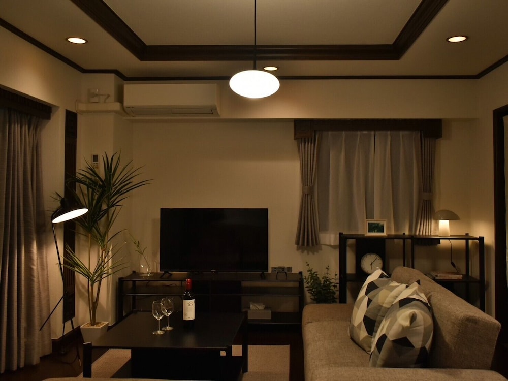 ベーシック アパートメント リビング エリア0 | サンモールクレスト607