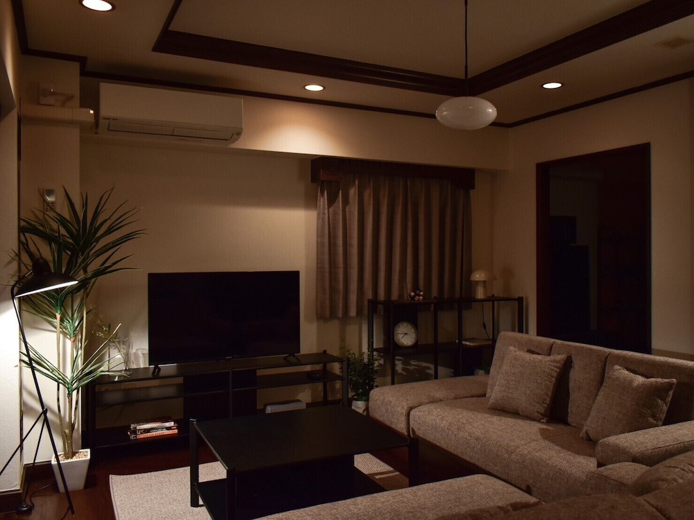 ルーム 客室7 | サンモールクレスト607