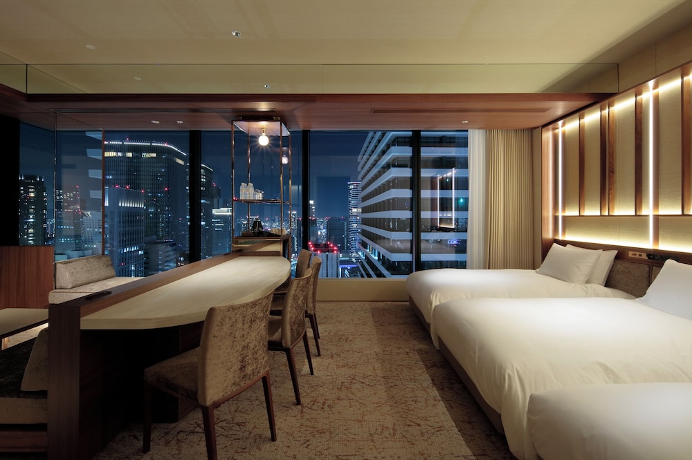 プレミアムプライベートスパ　スイート（4名こあがりソファベッド利用） 禁煙 客室3 | カンデオホテルズ大阪ザ・タワー