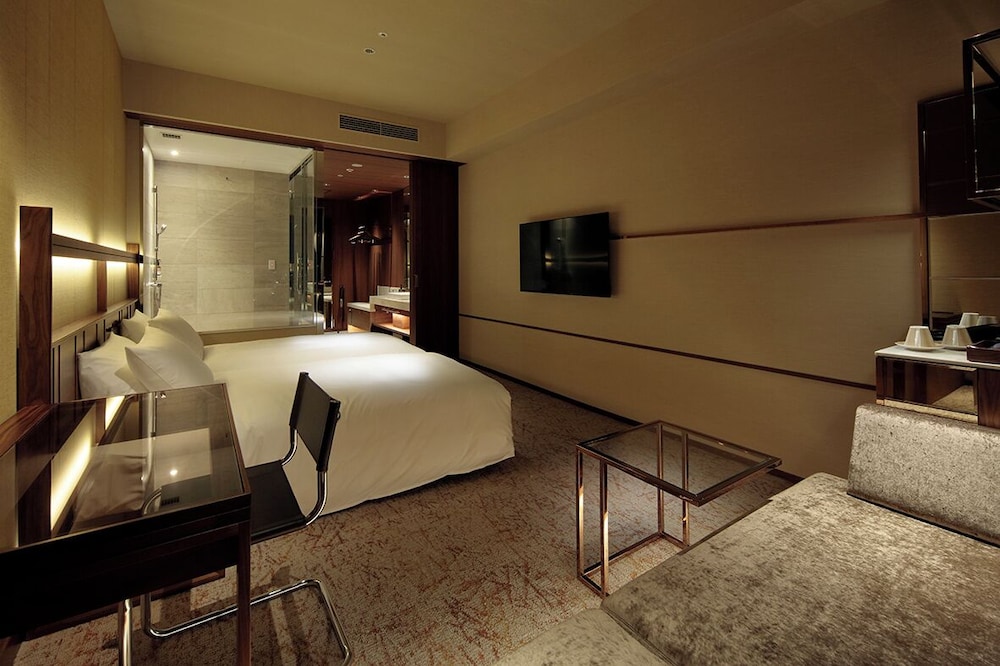 エグゼクティブツイン（3名こあがりソファベッド利用） 禁煙 客室2 | カンデオホテルズ大阪ザ・タワー