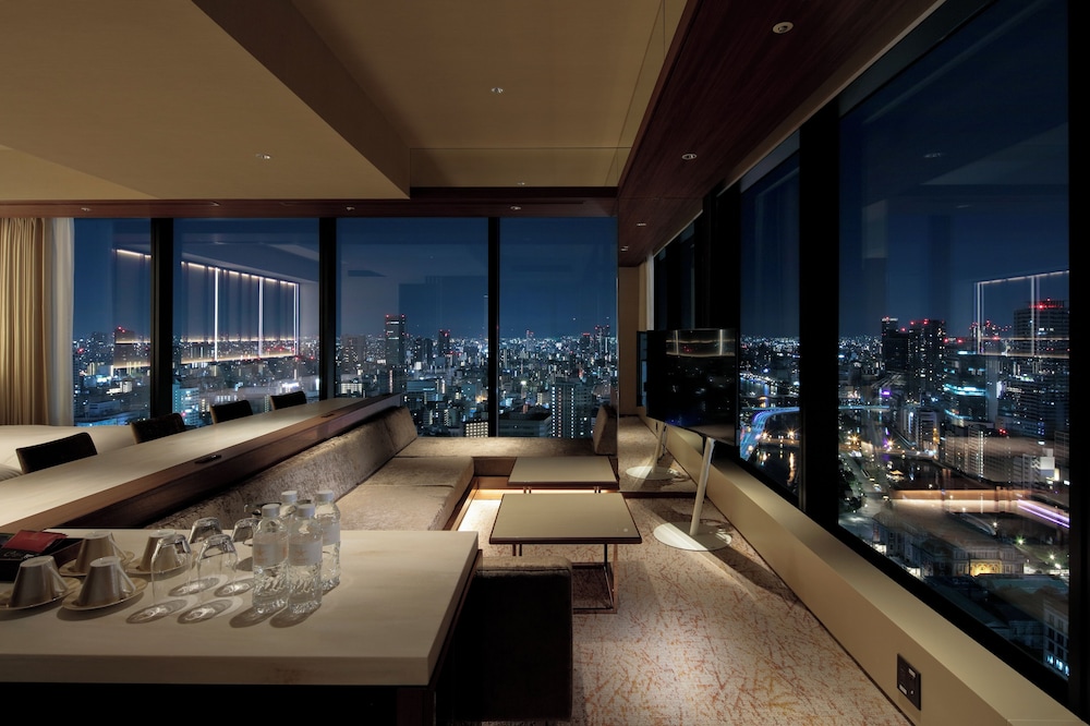 プレミアムプライベートスパ　カンデオスイート（5名こあがりソファベッド利用） 禁煙 | カンデオホテルズ大阪ザ・タワー