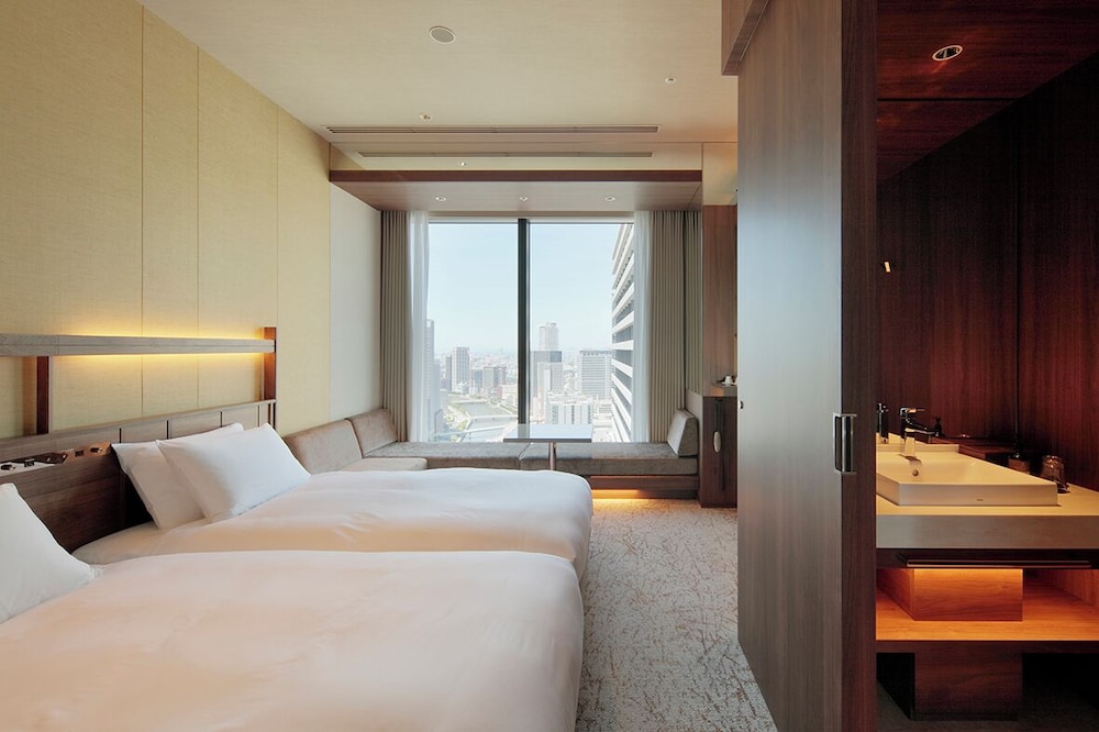 デラックスツイン（3名こあがりソファベッド利用） 禁煙 | カンデオホテルズ大阪ザ・タワー