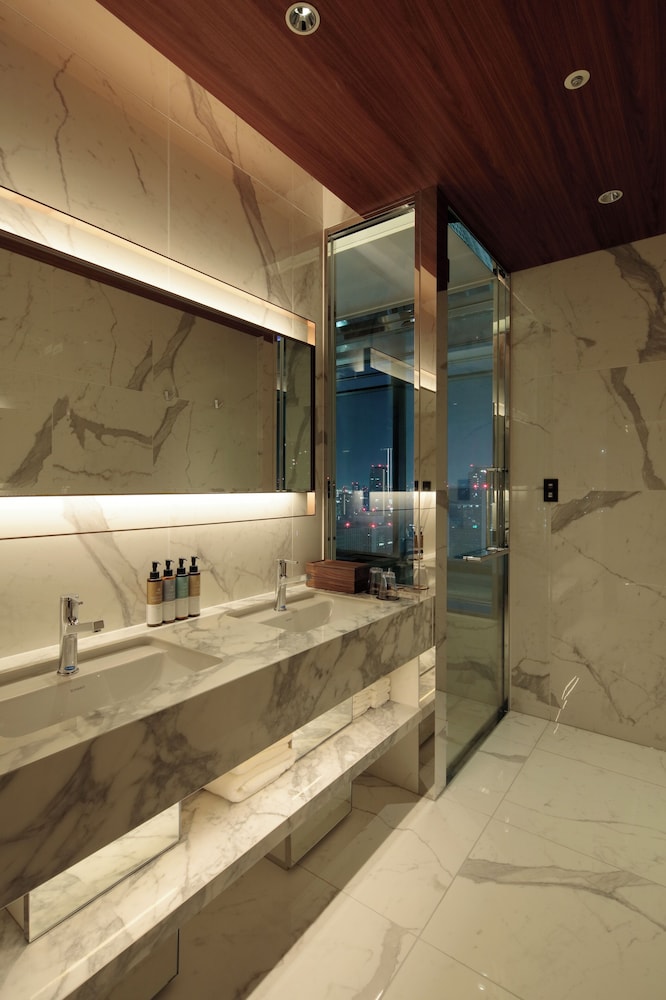 プレミアムプライベートスパ　カンデオスイート（5名こあがりソファベッド利用） 禁煙 バスルーム1 | カンデオホテルズ大阪ザ・タワー