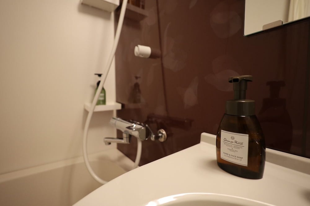 ベーシック ダブルルーム バスルーム6 | HOTEL CUORE 京都・四条大宮