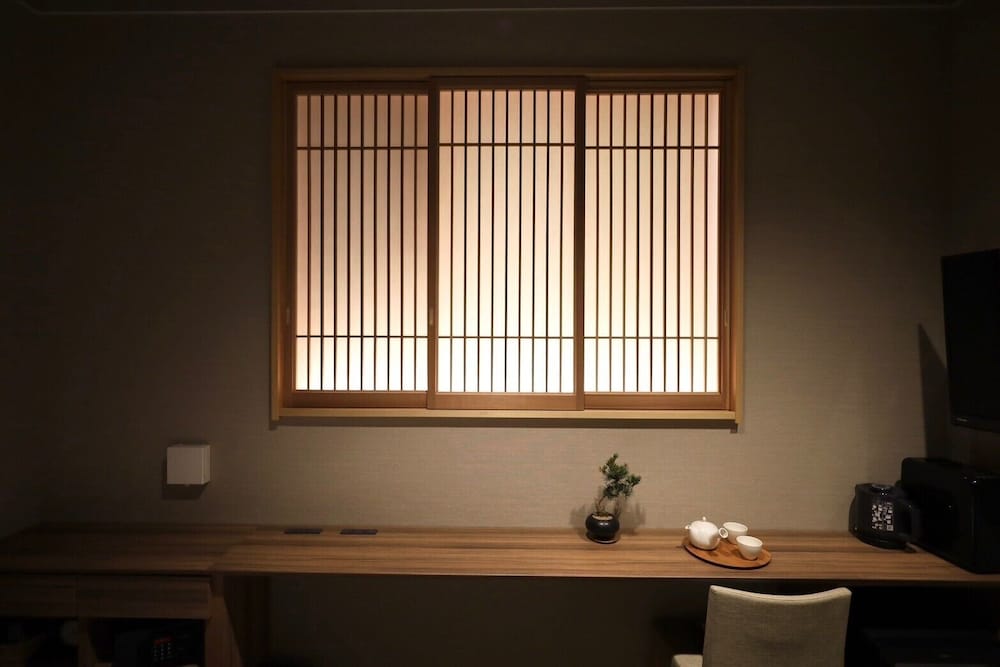 ベーシック ダブルルーム 客室14 | HOTEL CUORE 京都・四条大宮