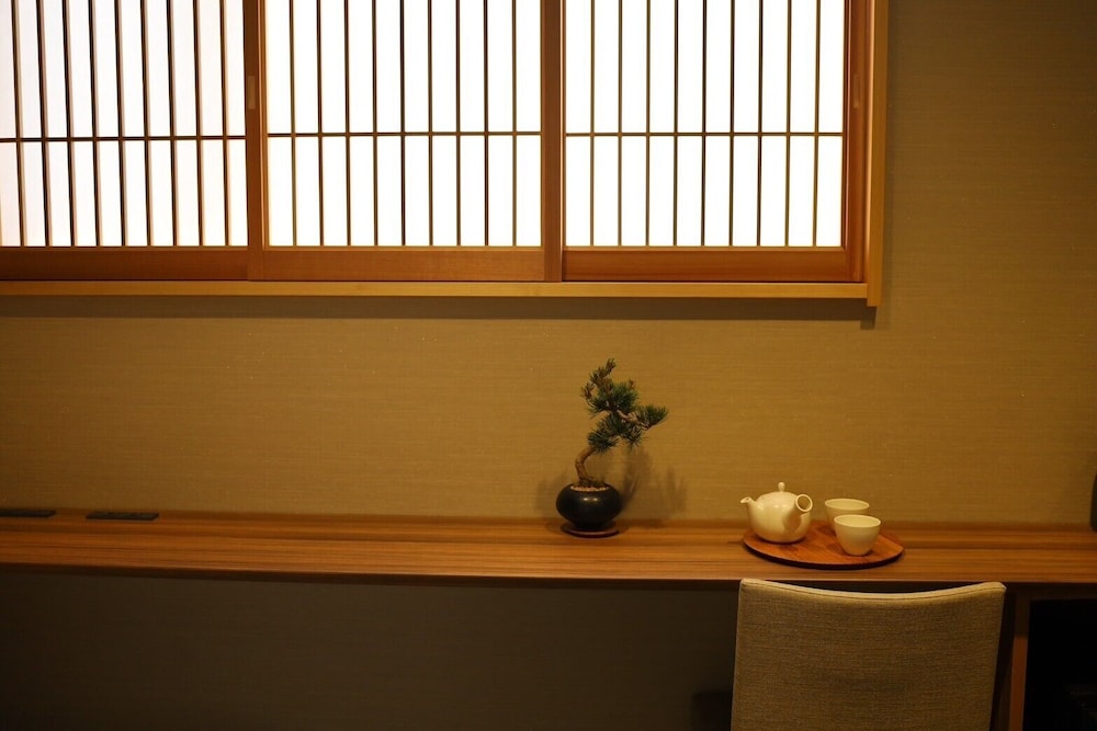 ベーシック ダブルルーム 客室11 | HOTEL CUORE 京都・四条大宮