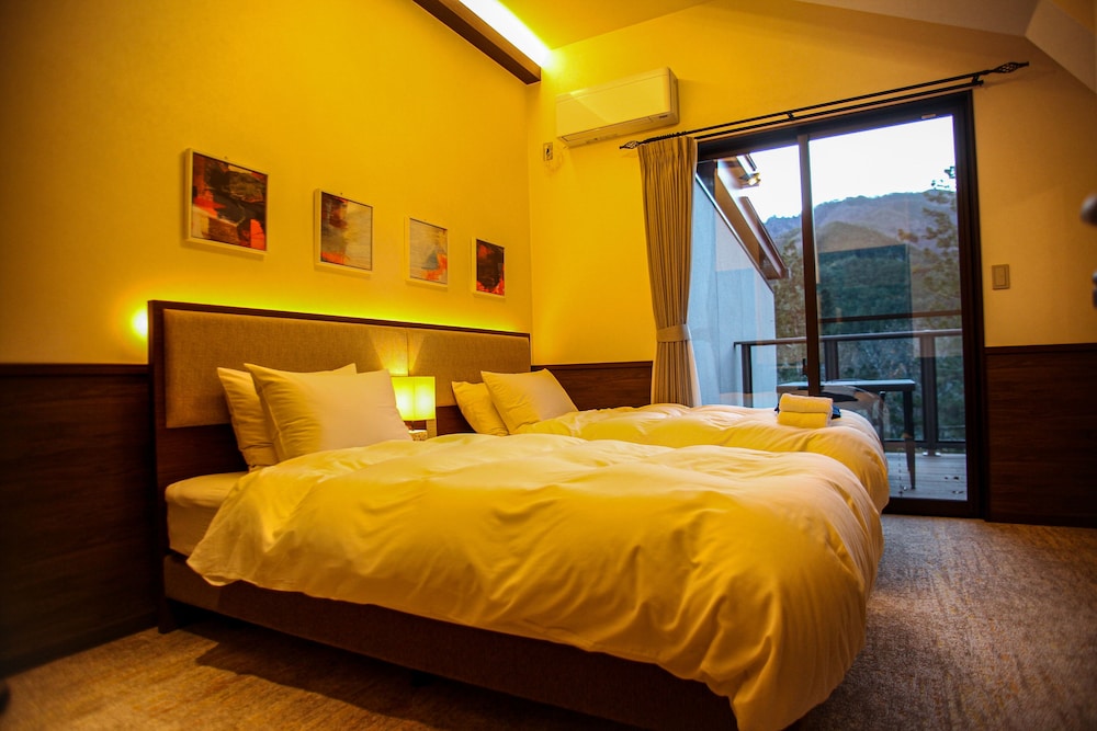 BOAR 禁煙 客室1 | ホテル風の山