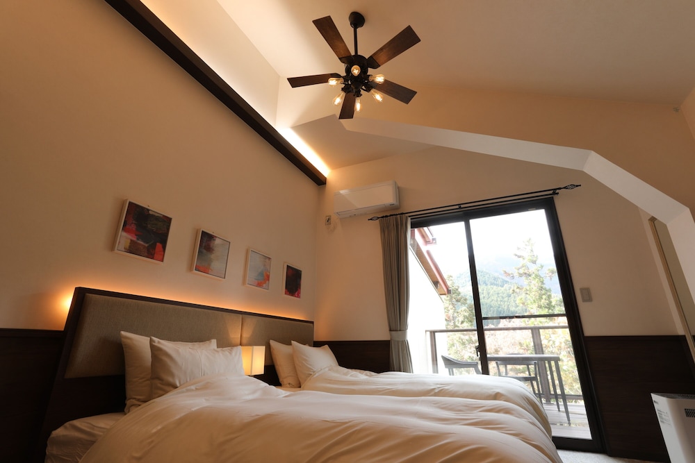 客室1 | ホテル風の山