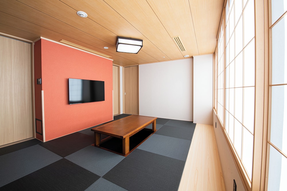 【大人5名】和洋室 禁煙 (連泊時の客室清掃はございません) | Welina Hotel Premier 大阪なんば