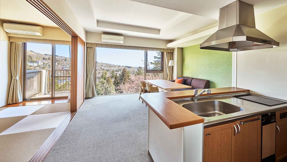 デラックス コンドミニアム 専用簡易キッチン0 | 東急バケーションズ伊豆高原