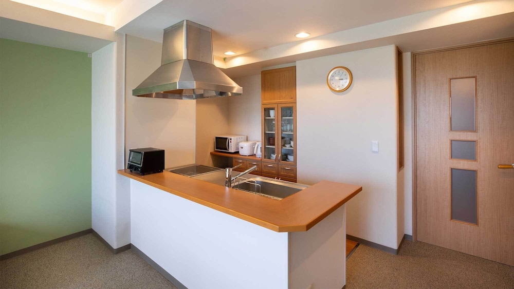 デラックス コンドミニアム 専用キッチン0 | 東急バケーションズ伊豆高原