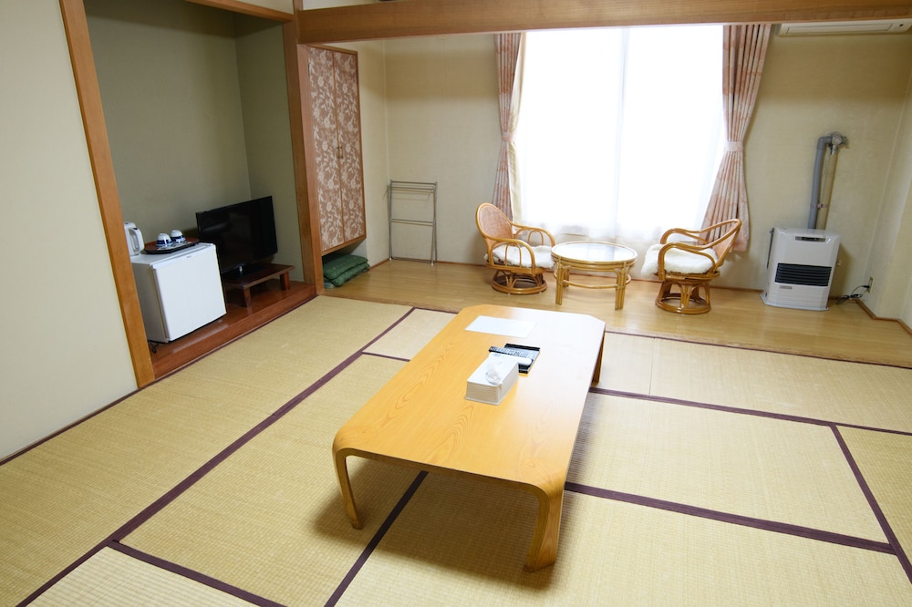 客室1 | 旅房 はなえみ